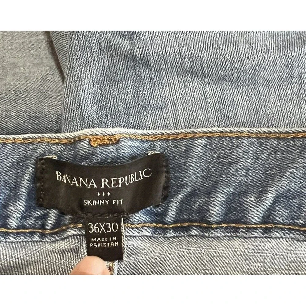 Banana Republic Men’s Skinny Fit Light Wash Blue Denim Jeans Cotton 5-Pocket